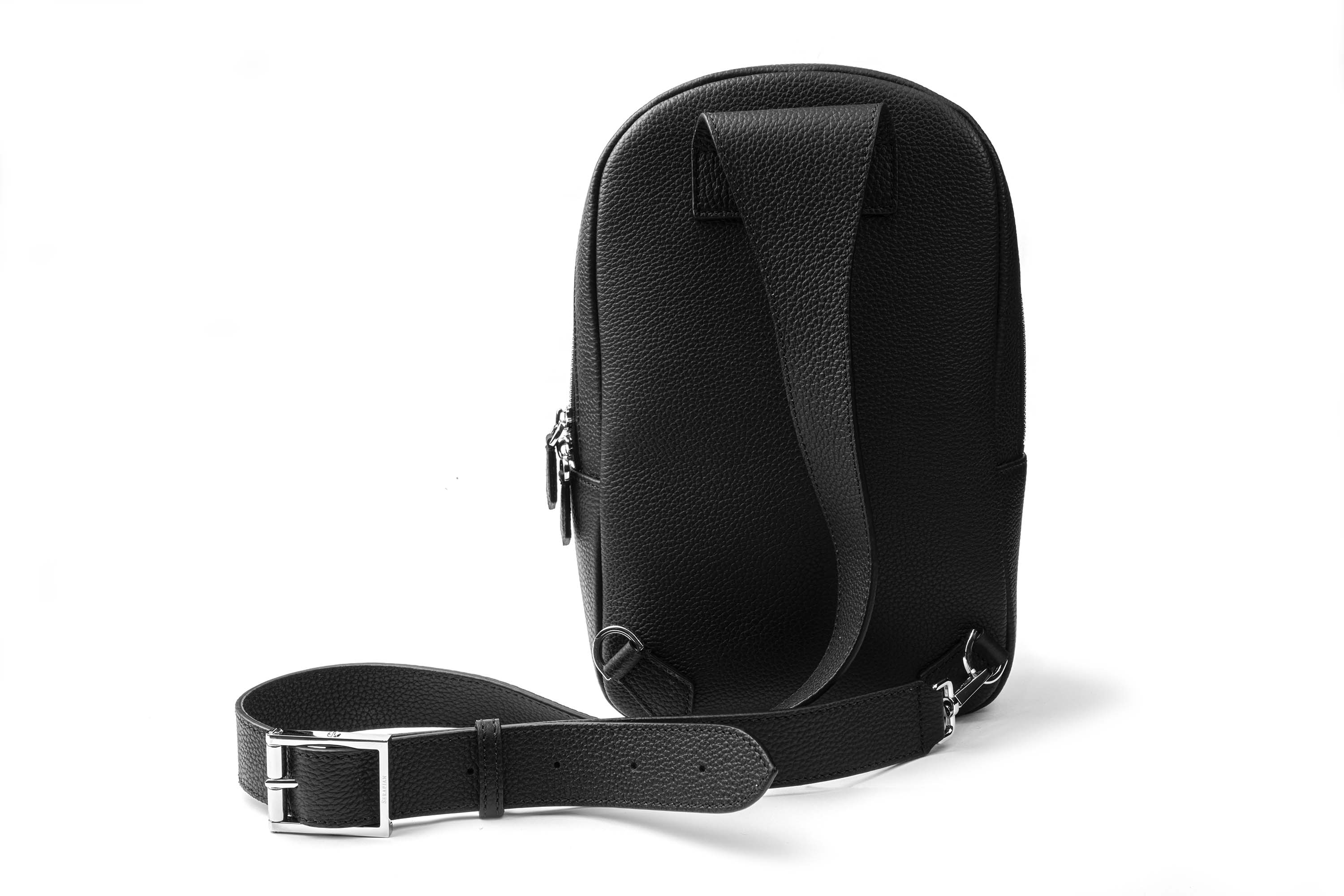 SERAPIAN SLING BACKBAG
